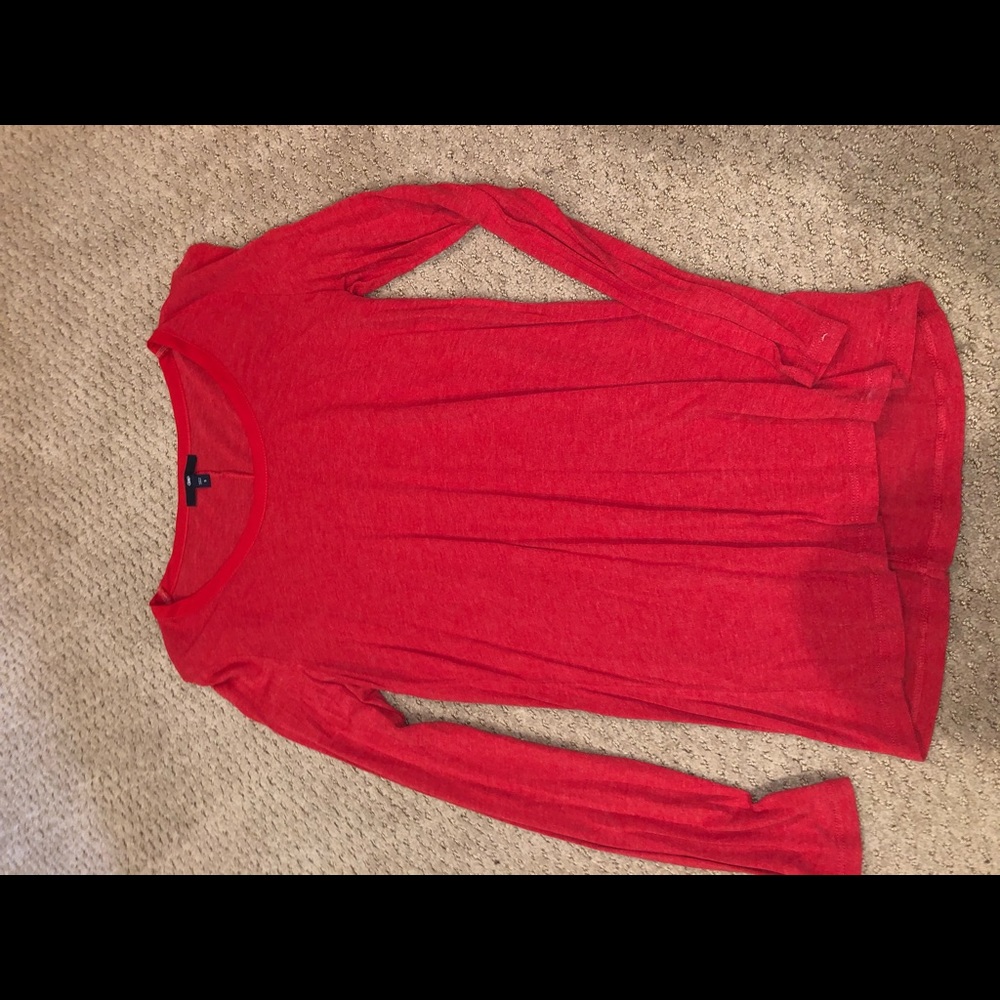 gap long sleeve tee